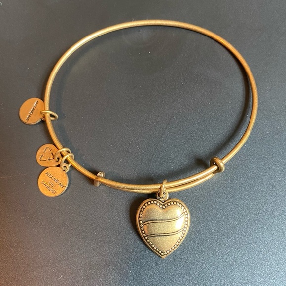 Alex & Ani Set of 3 Bangles/Etched Gold Heart/Lavender/Heart Beaded/Like New - Picture 3 of 5